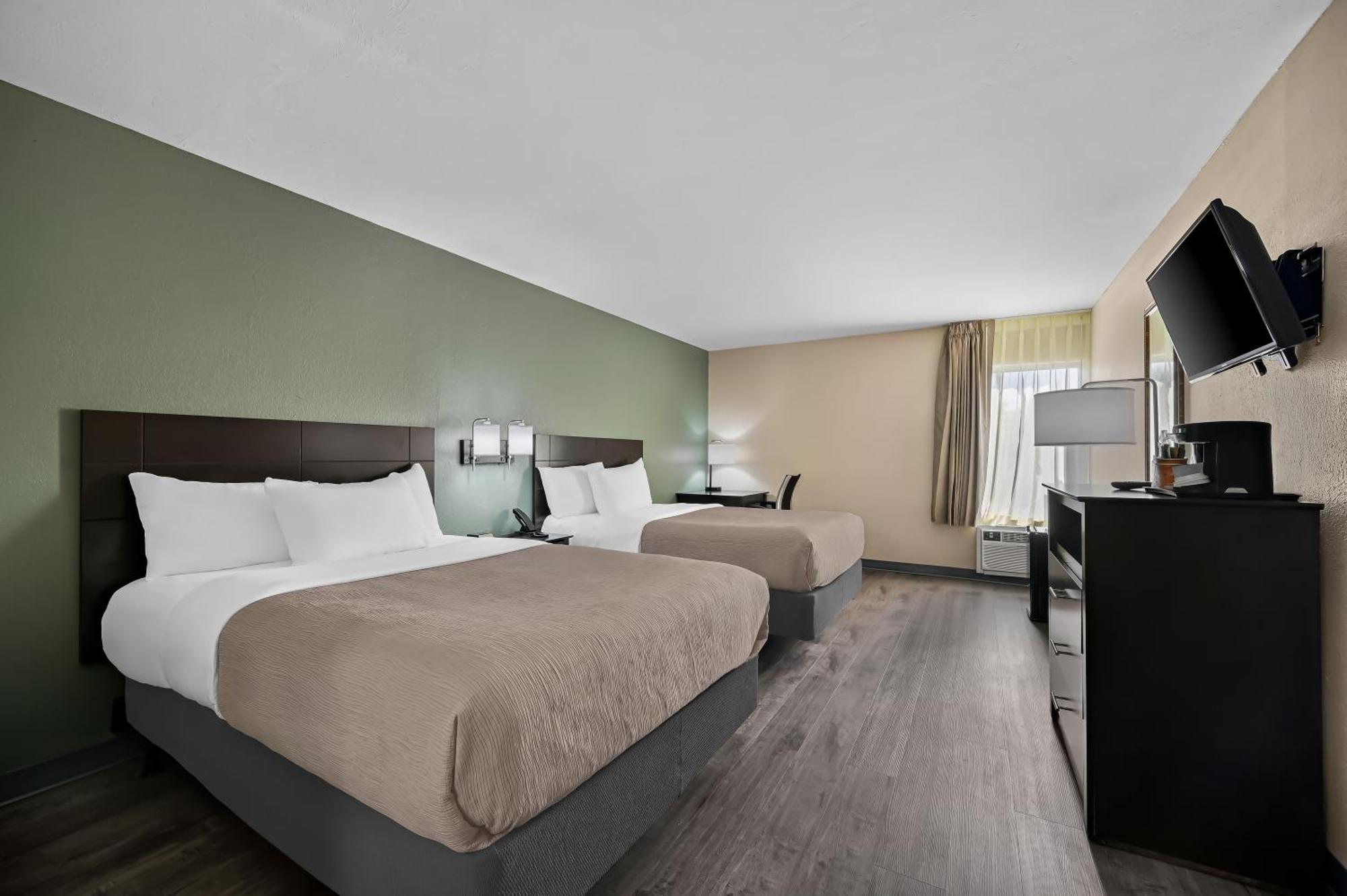 ทราเวลลอดจ์ ฟอร์ต ไมเยอร์ส Hotel ฟอร์ตไมเยอร์ ภายนอก รูปภาพ