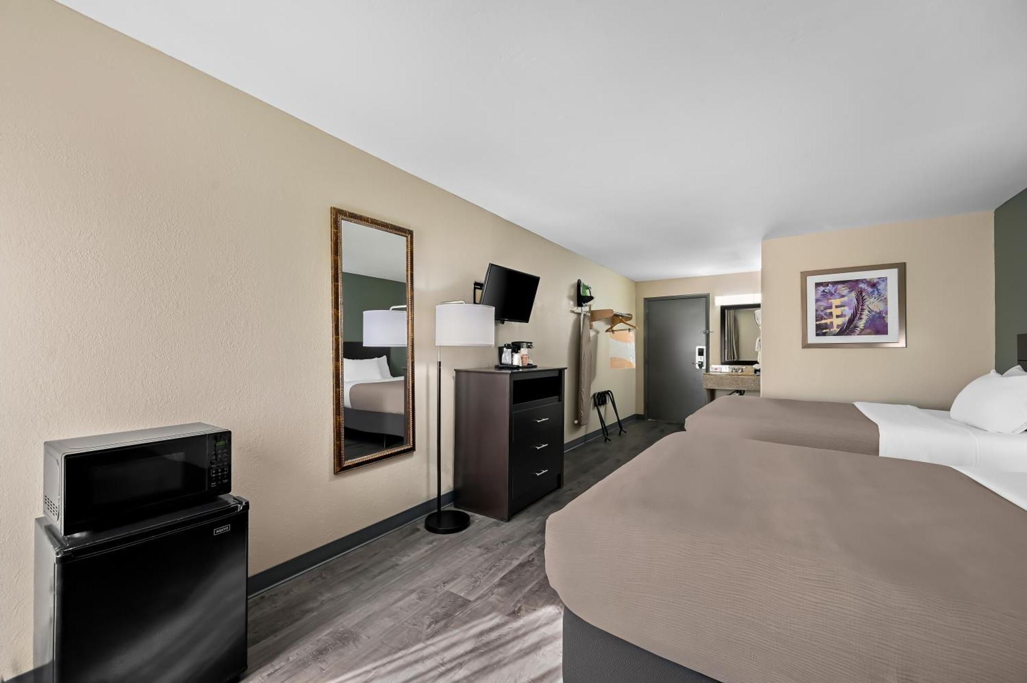 ทราเวลลอดจ์ ฟอร์ต ไมเยอร์ส Hotel ฟอร์ตไมเยอร์ ภายนอก รูปภาพ