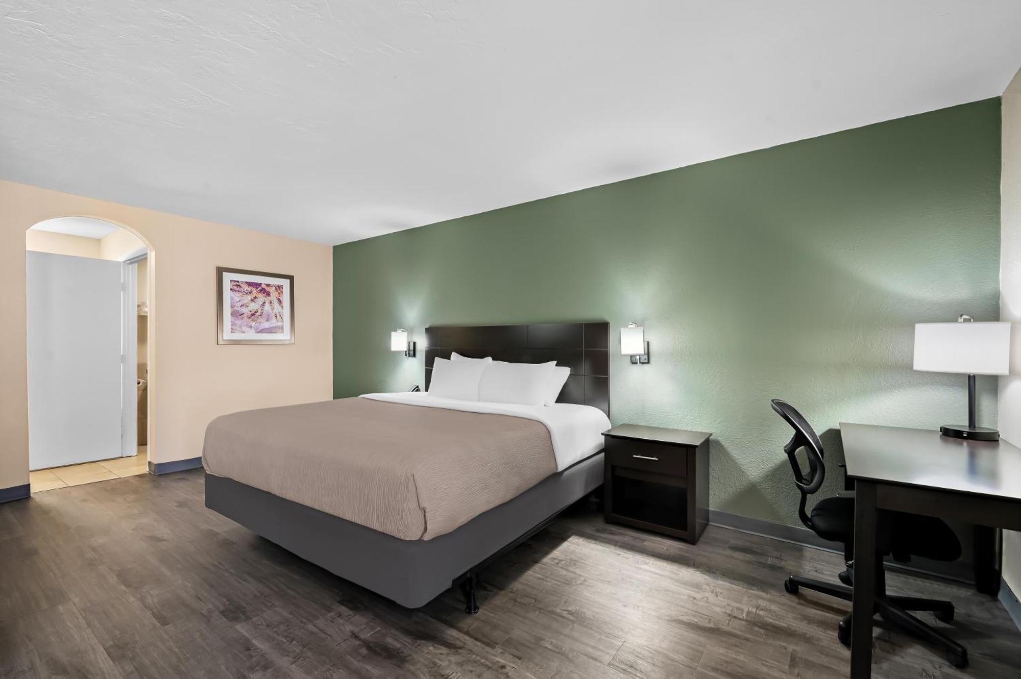 ทราเวลลอดจ์ ฟอร์ต ไมเยอร์ส Hotel ฟอร์ตไมเยอร์ ภายนอก รูปภาพ